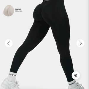 Thrivin Leggings  size small  (NWT)